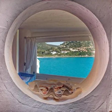 Bianca On Rocky Beach & Private Heated Pool Villa