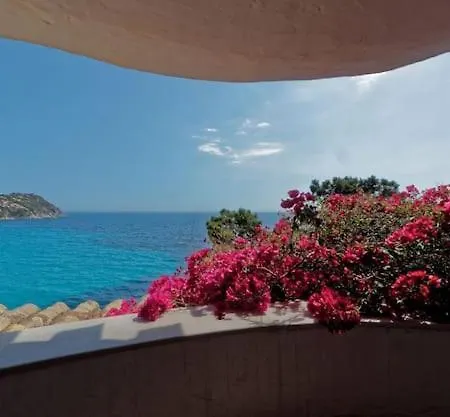 Bianca On Rocky Beach & Private Heated Pool Villa